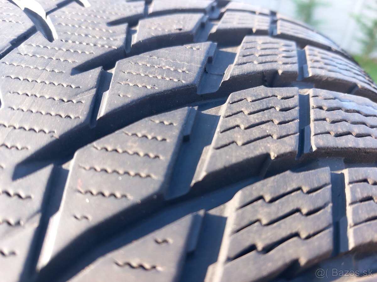 245/45 r19 zimne pneumatiky - 8