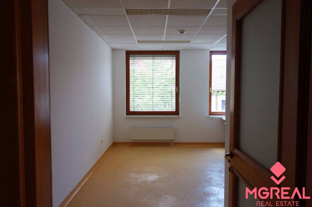 Administratívny celok 181m2, Nové Mesto, Kukuričná ul., park - 8