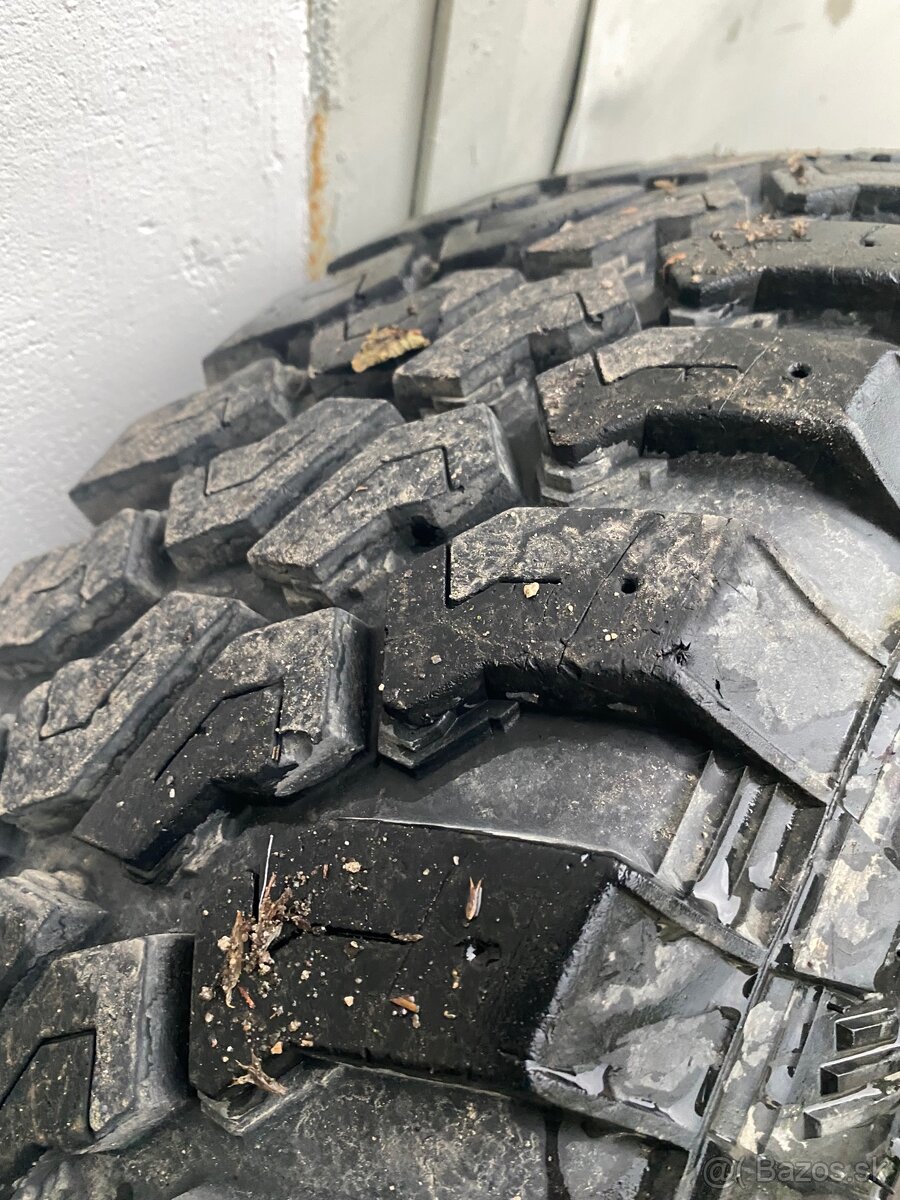 6x139.7 s pneumatikami - 8