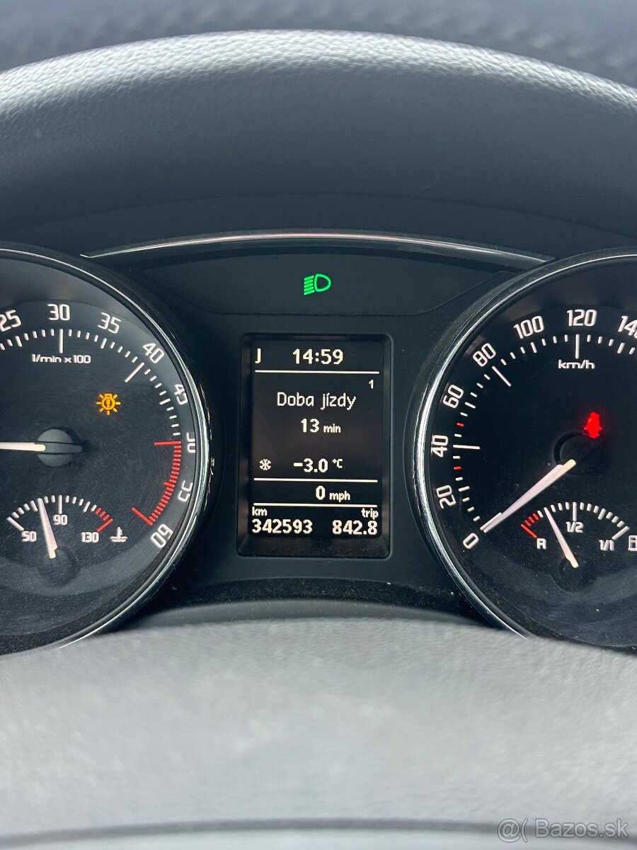 Škoda superb 2.0 103kw - 8