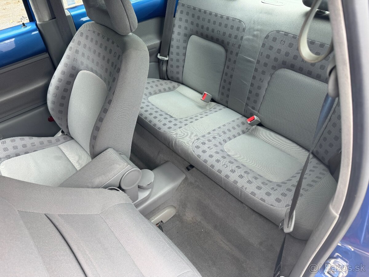 Volkswagen Beetle 1.9 TDI 66 kW - 8