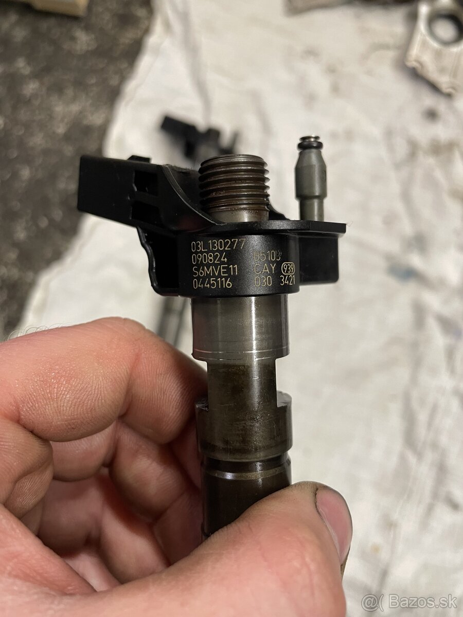 Vstreky 2.0 TDi 03L 130 277 - 8