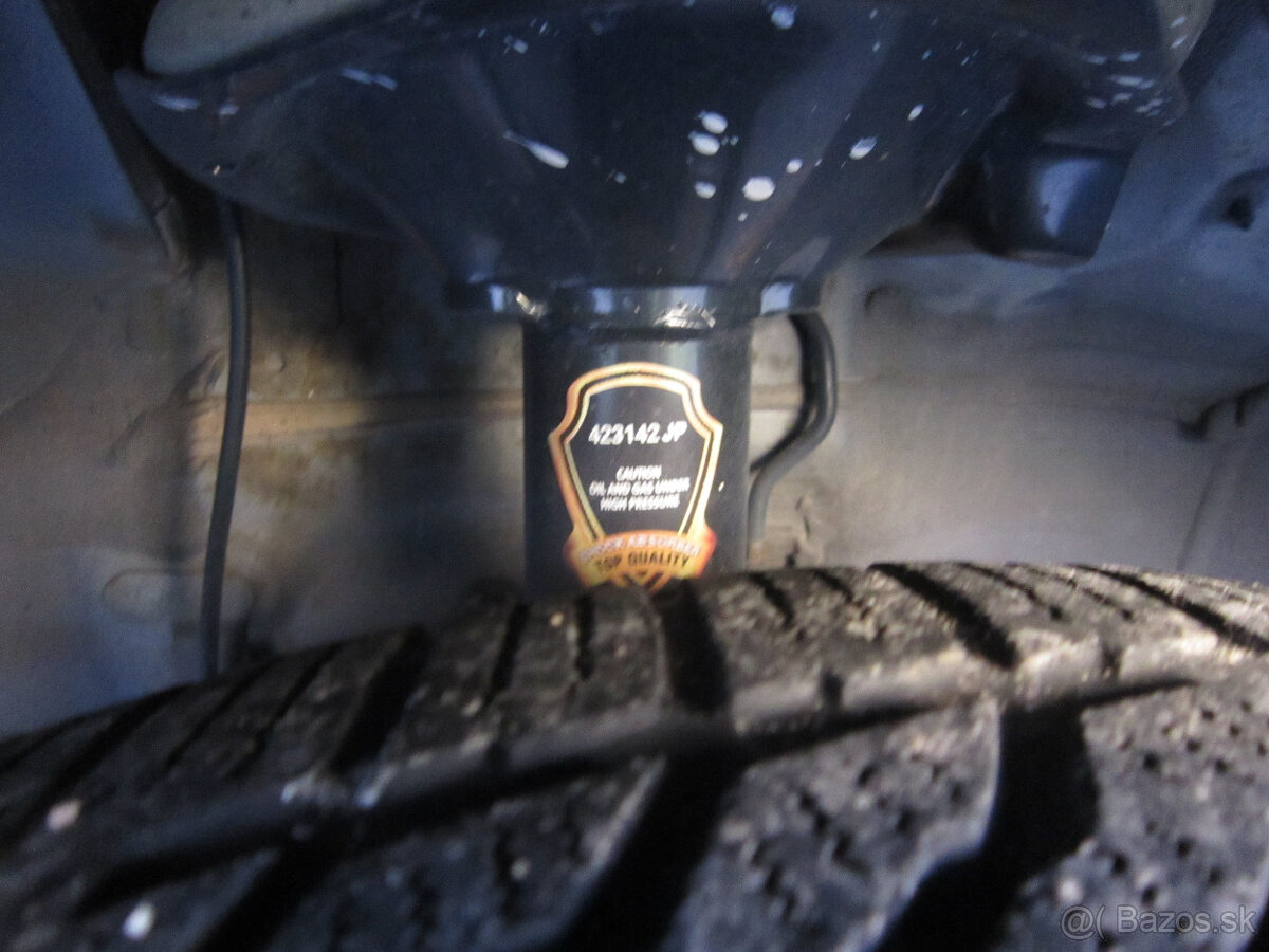 X-Trail, 2,2 cDi, rok 2006 - 2 WD , aj na Leasing - 8