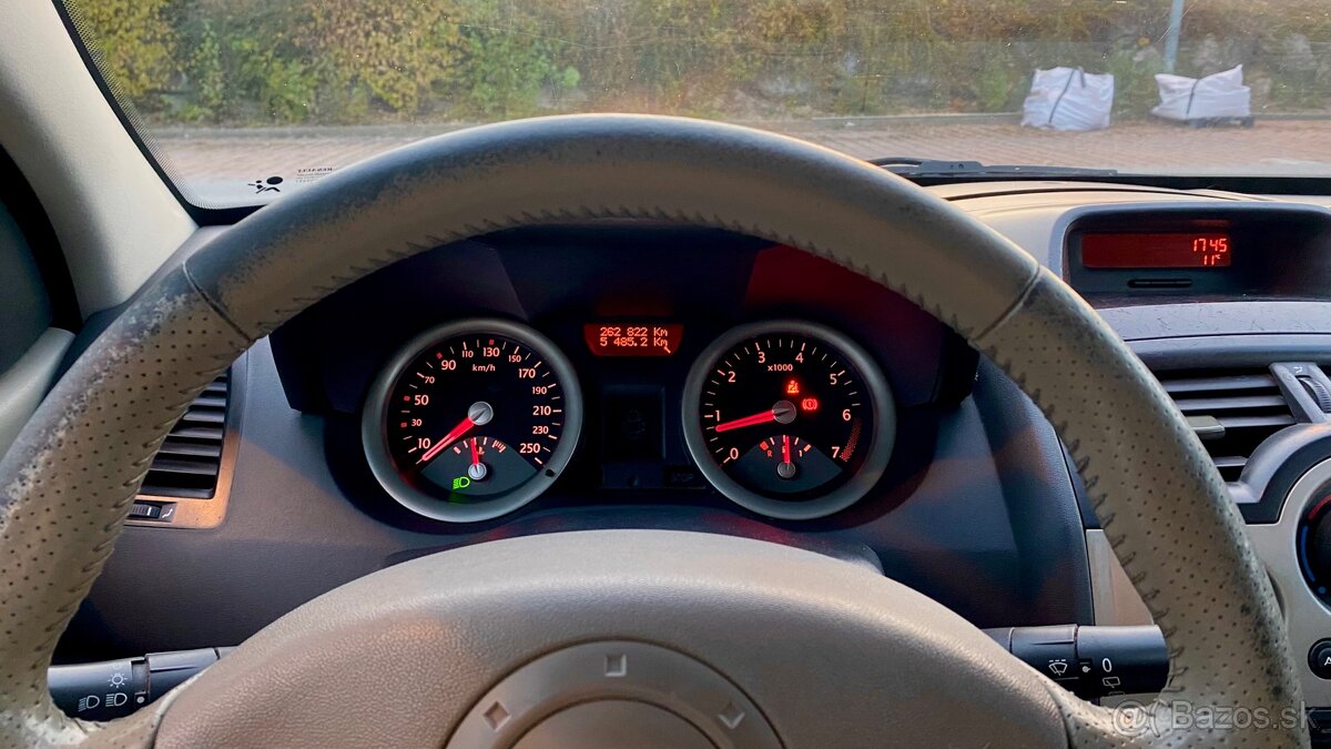 Mégane II 1.6 benzín - 8