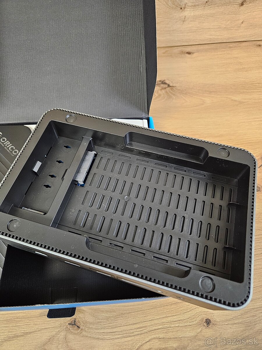 ORICO D35M2 – dokovacia stanica + externá skrinka pre disk - 8