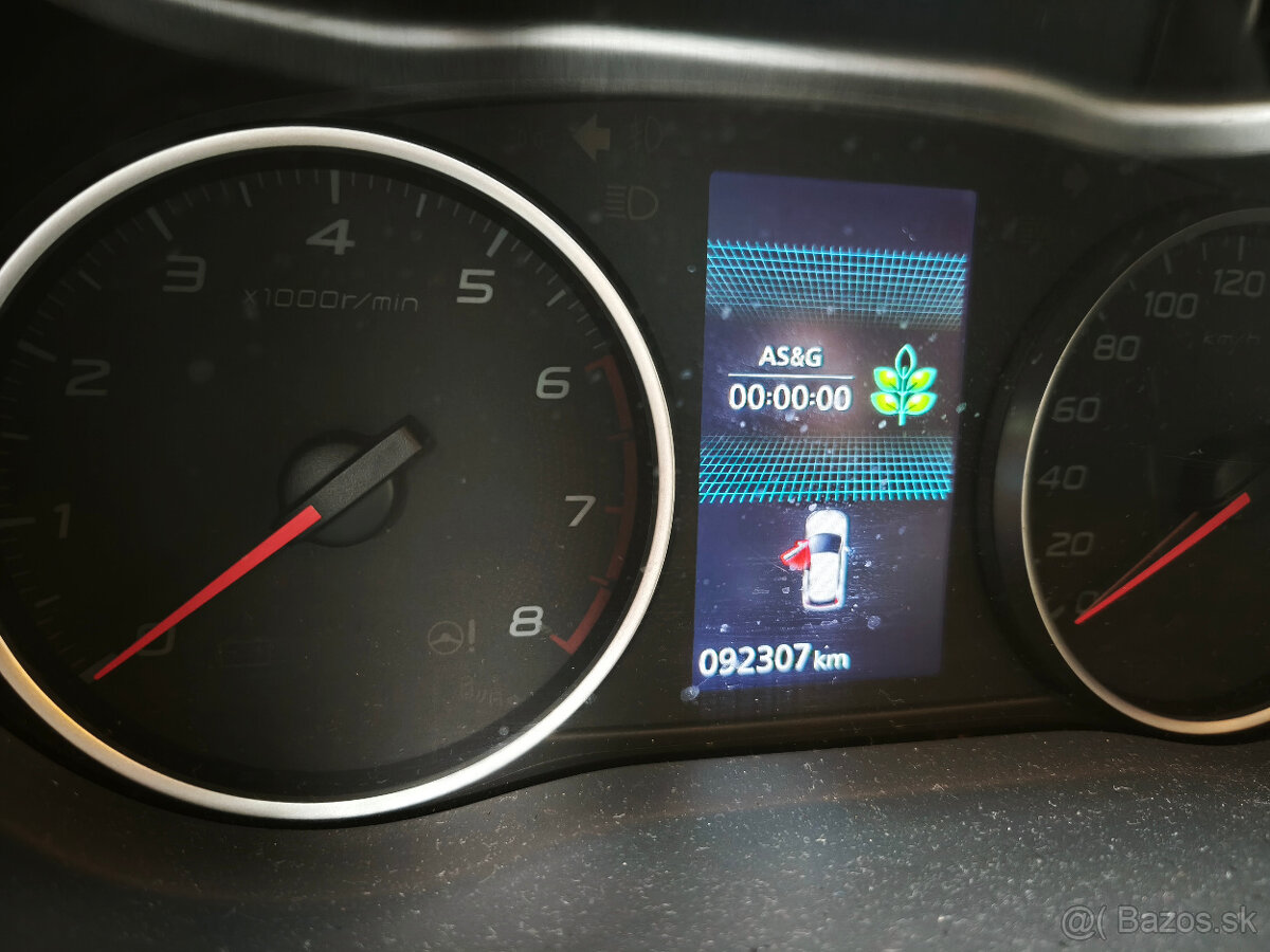 Mitsubishi Eclipse Cross - 8