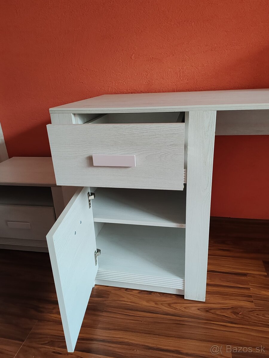 Dievčenský nábytok do detskej izby - 8