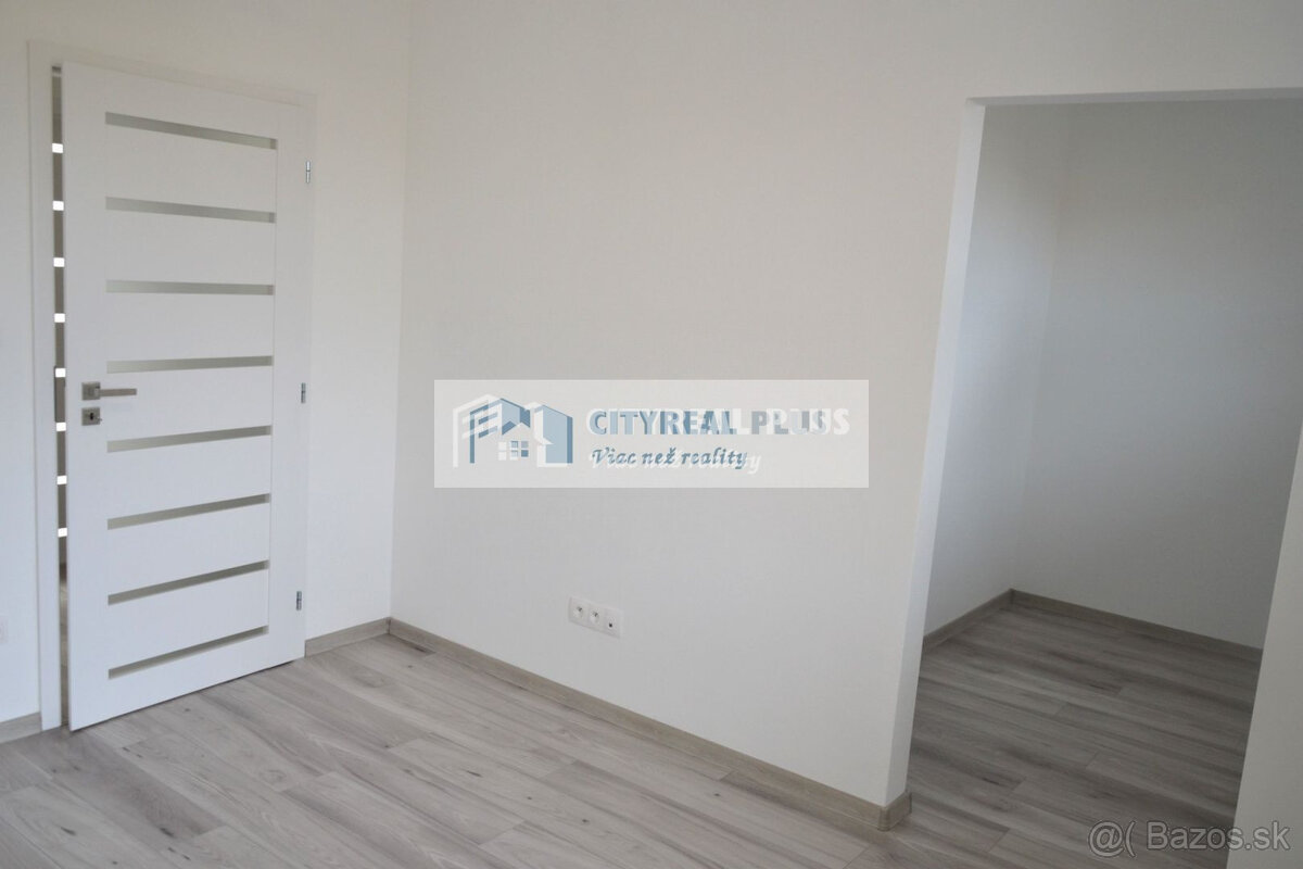 Predám nadštandardnú 4 izbovú NOVOSTVBU rodinného domu Nit - 8