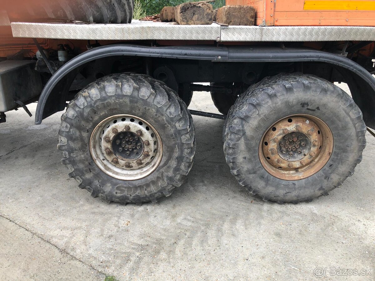 Mercedes UNIMOG 6X6 U2450 Výťah - 8