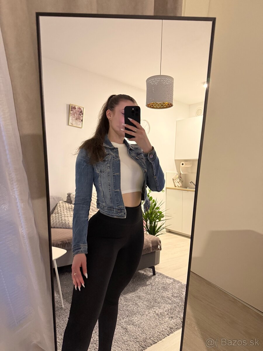 Krátka rifľová bunda - 8