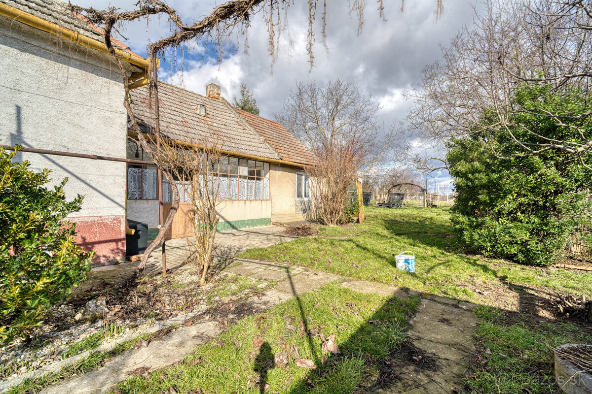 Na predaj rodinný dom v obci Pata - 8