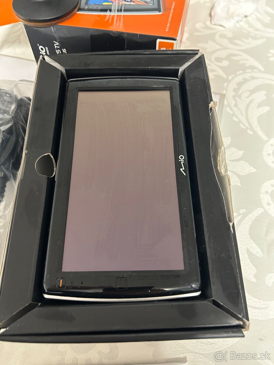 GPS + TV MIO Moov V735u - 8