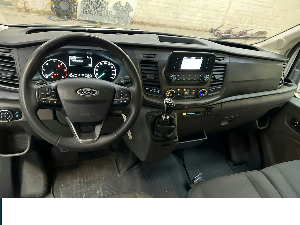 Ford Transit 350 L3H3 6 Miestna - 8