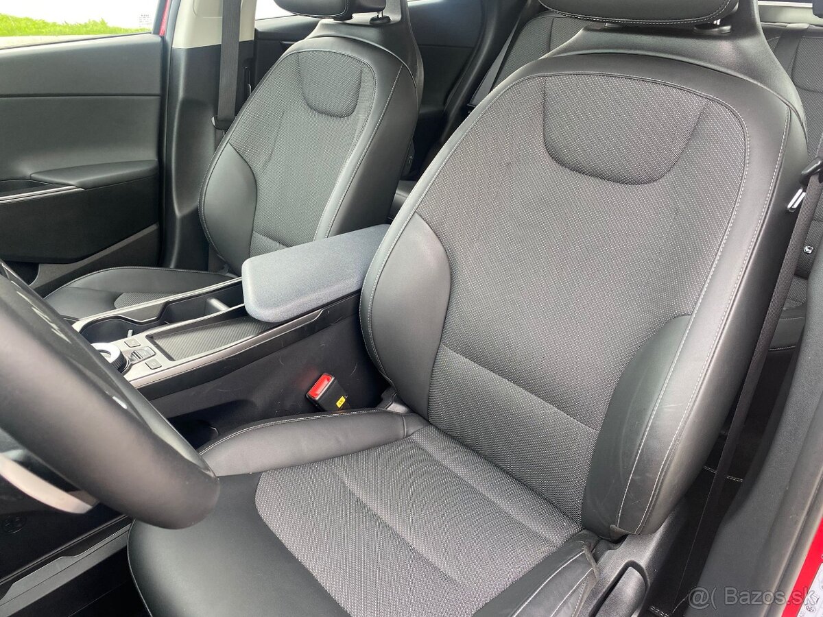 Kia EV6, 58 kW, 2023, ZÁRUKA do 2030 - 8