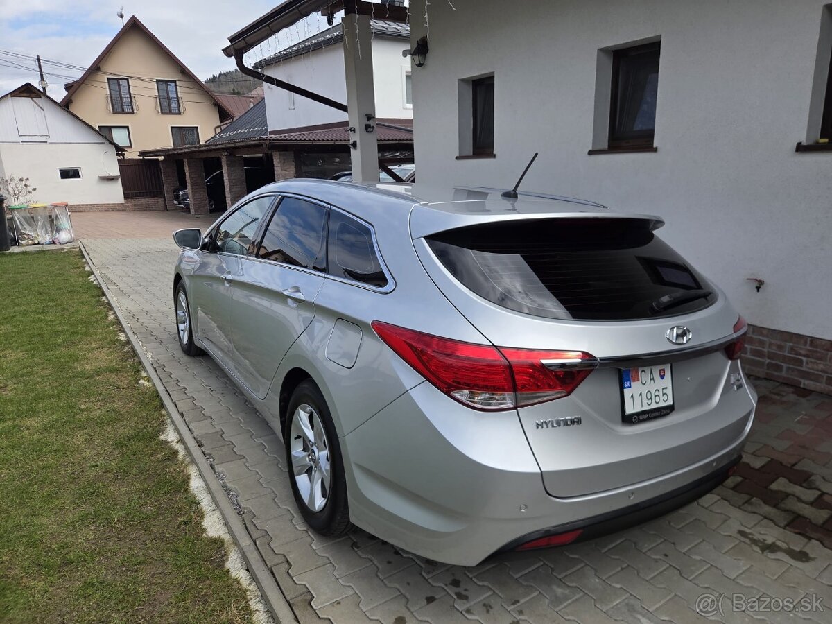 Hyundai i40 CW 1.7 CRDI - 8