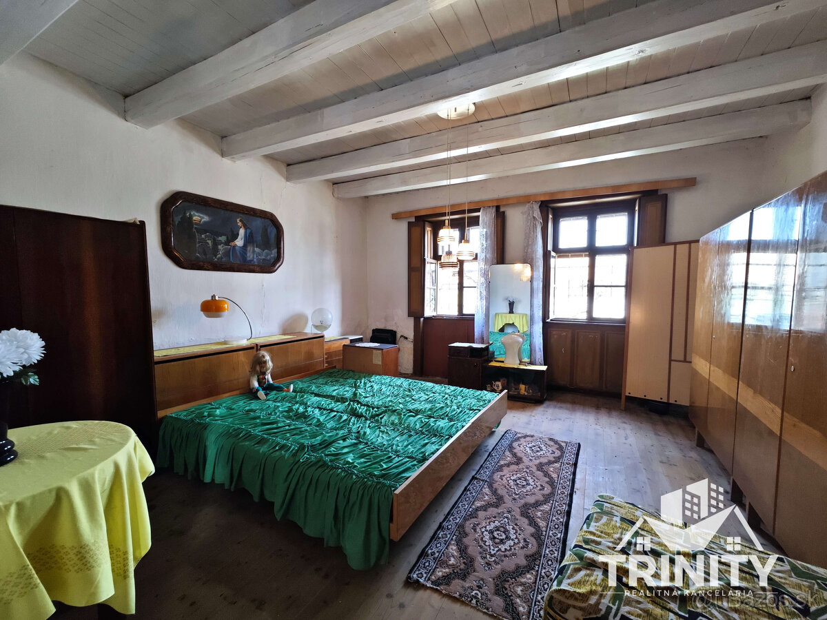 Na predaj zachovalý vidiecky rodinný dom v obci Tvrdošovce - 8