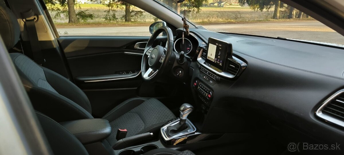 Kia Ceed Hatchback 1.4 T-GDI AUTOMAT - 8