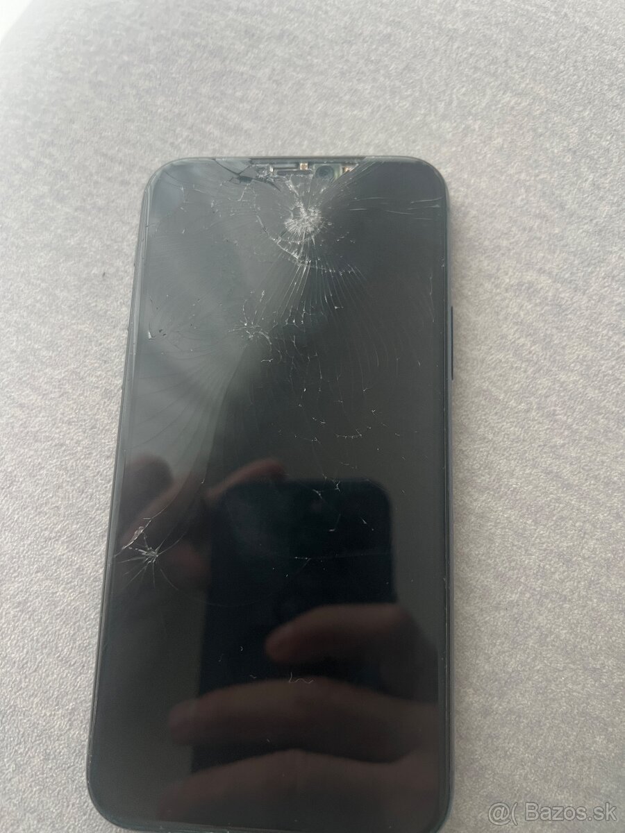 Apple Iphone 11 pro 256GB, midnight green, rozbity displej - 8