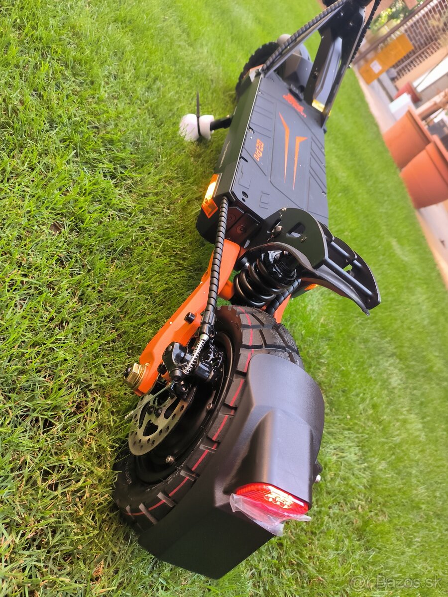 Kukirin G2 Pro 2025 - ZARUKA - 0 Kilometrov - 8