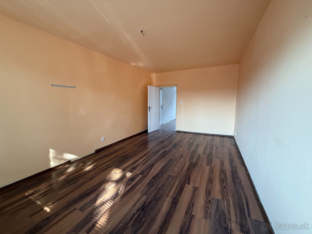 Dvojizbový byt s balkónom v Lučenci – Opatová - 8