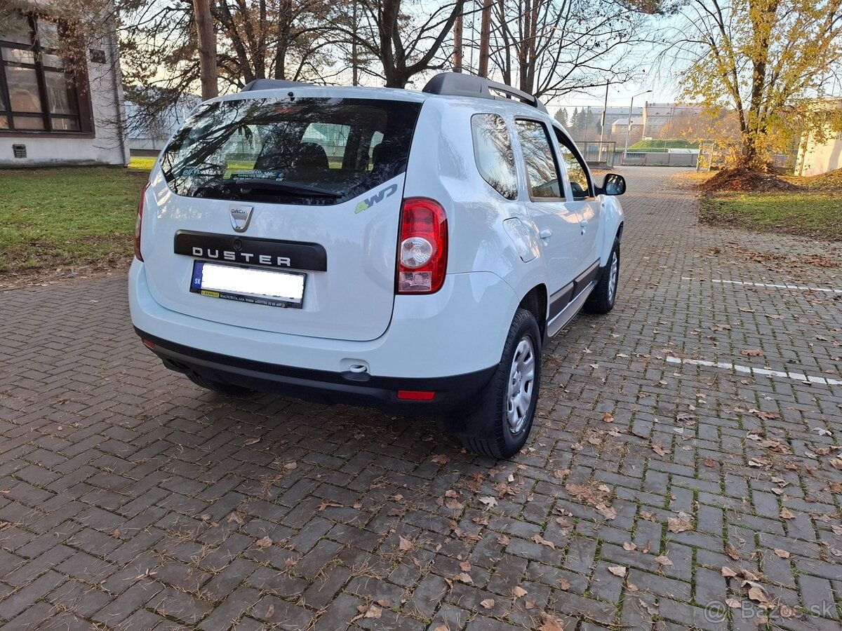 Dacia Duster 1.6i 4x4 - 8