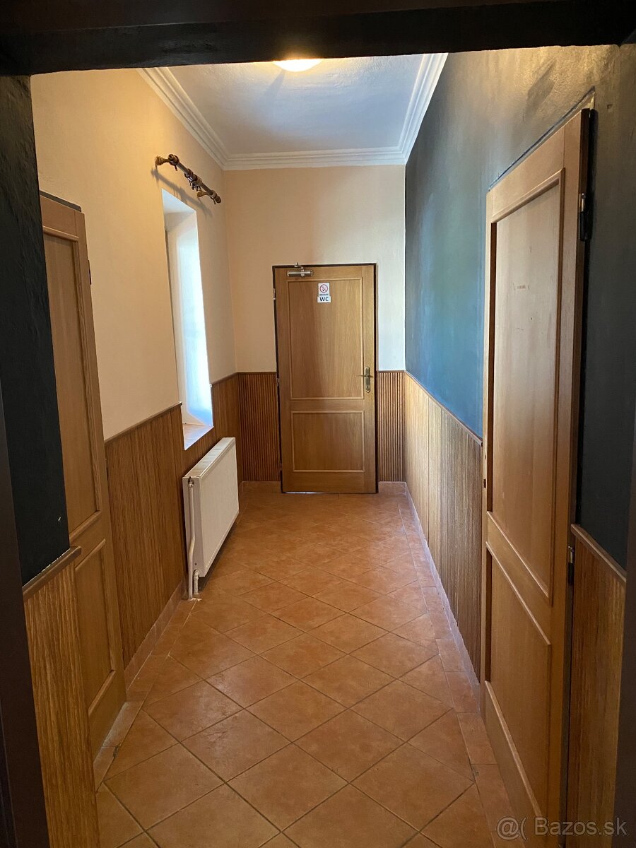 Budova na predaj - 8