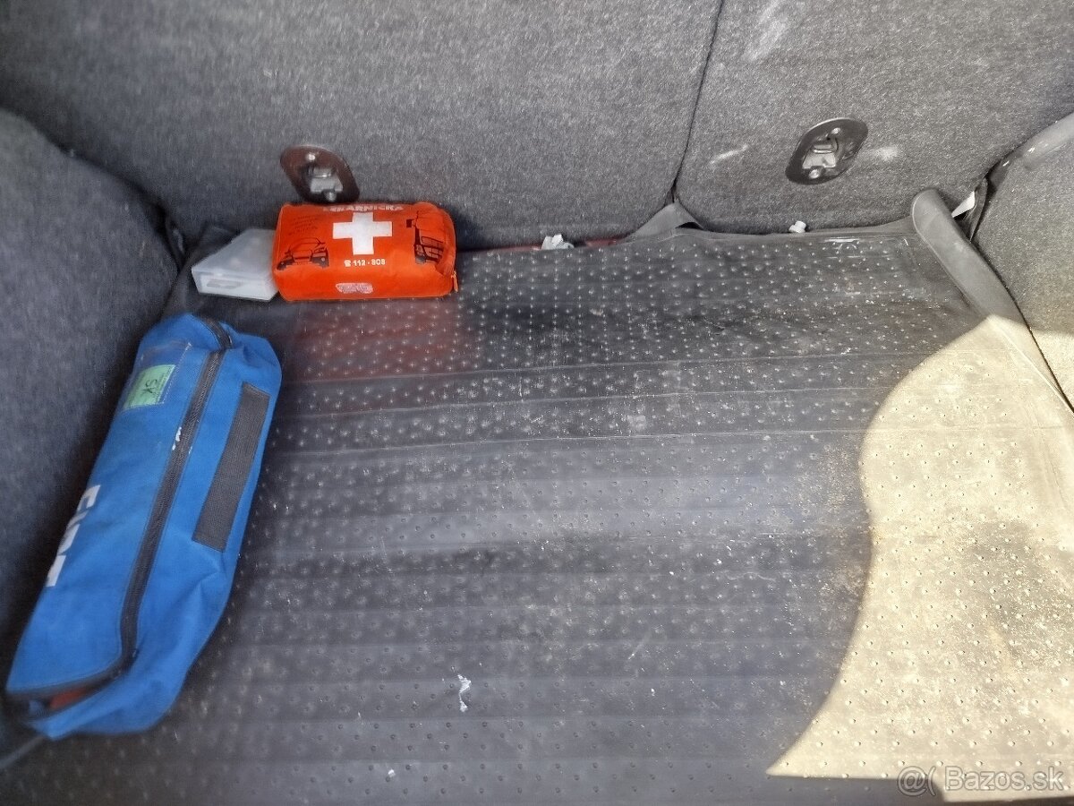 Fiat Bravo 1,4 16 V 66kW benzín r.v.2007 - 8