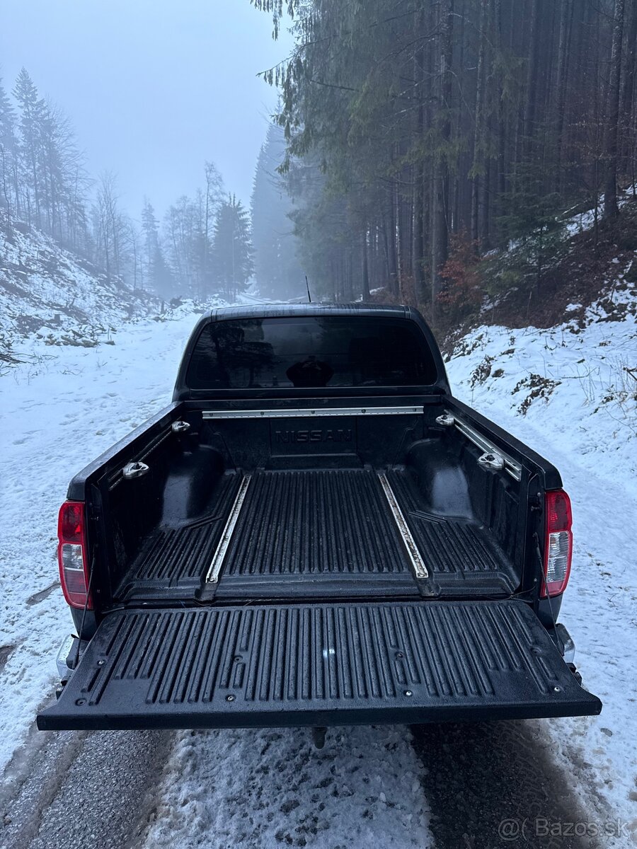 Nissan Navara D40 - 8