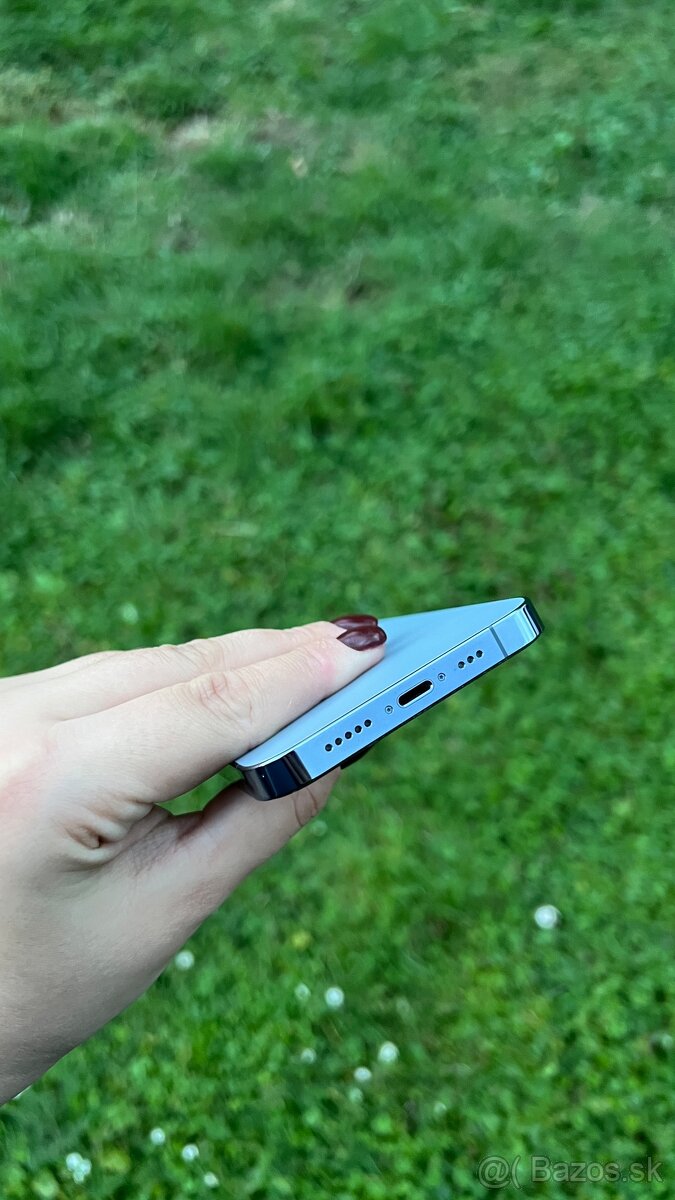 📱 Predám: Apple iPhone 13 Pro 128 GB Sierra Blue - 8