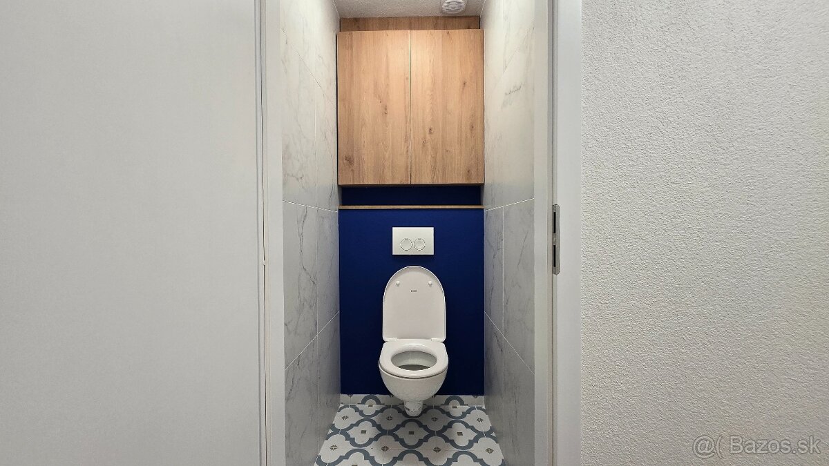 REZERVOVANÝ- Sliač 2,5 izb. byt kompletná rekonštrukcia - 8