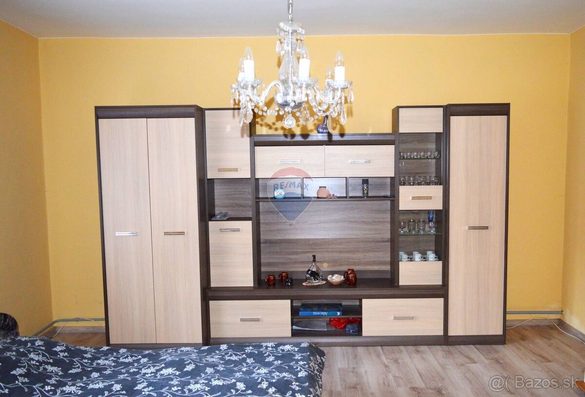 Rodinný dom v centre mesta Fiľakovo - 8