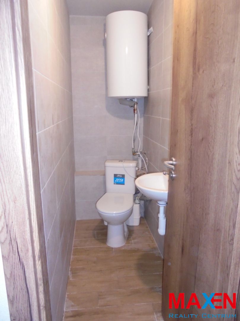 Zrekonštruovaný obch. priestor suterén Hlavná ul.Košice - 8