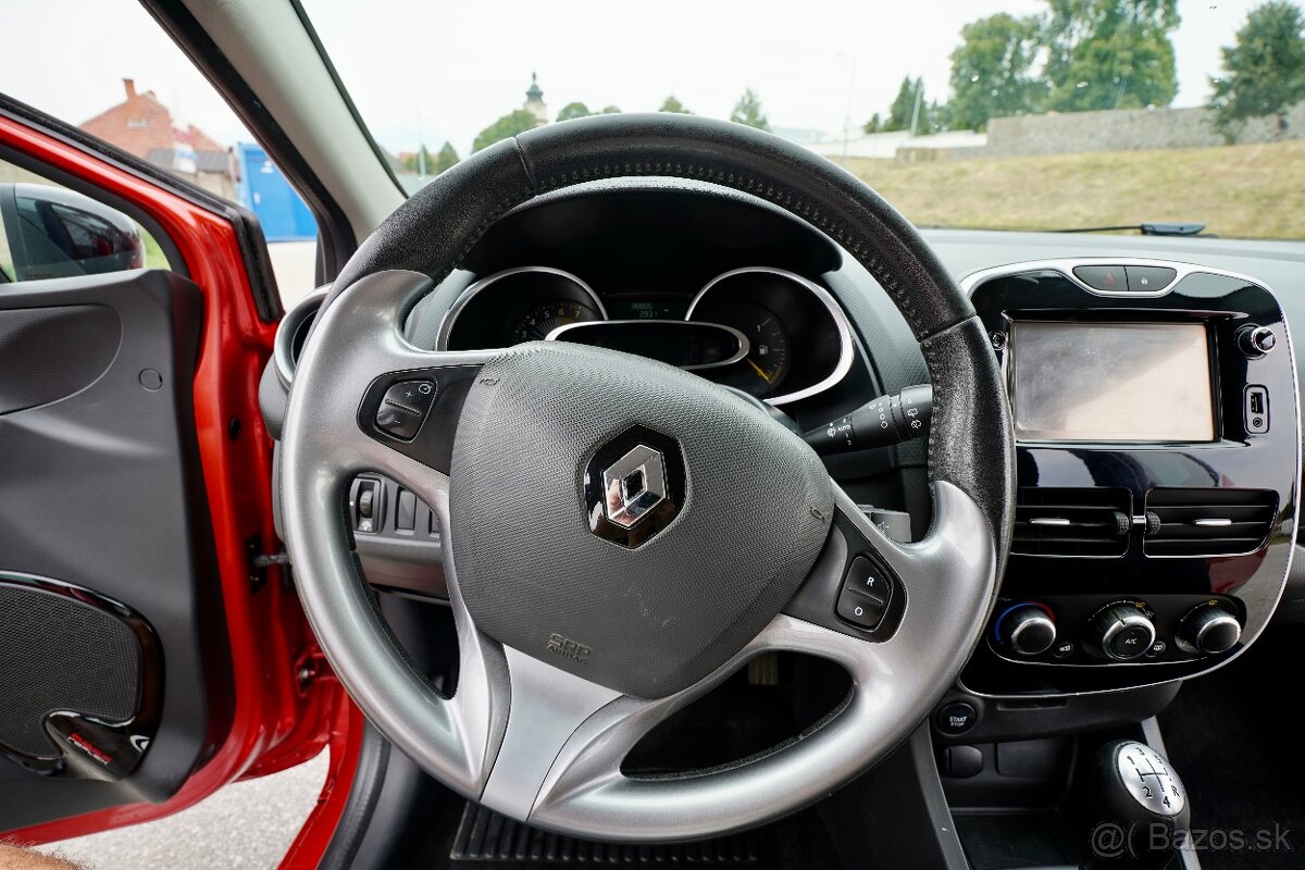 Renault Clio - 8