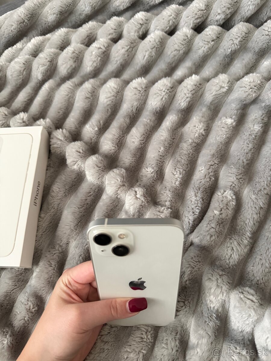 Apple iPhone 13 128GB Silver - 8