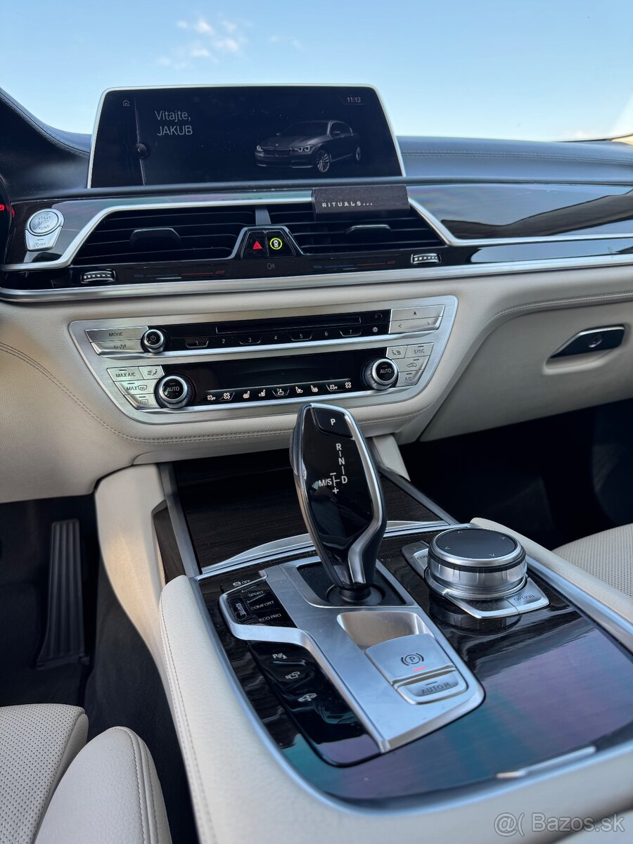BMW rad 7 730d xDrive - 8
