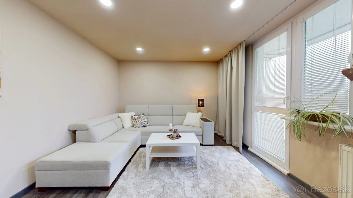 Zrekonštruovaný 3i. byt, zariadený - 8