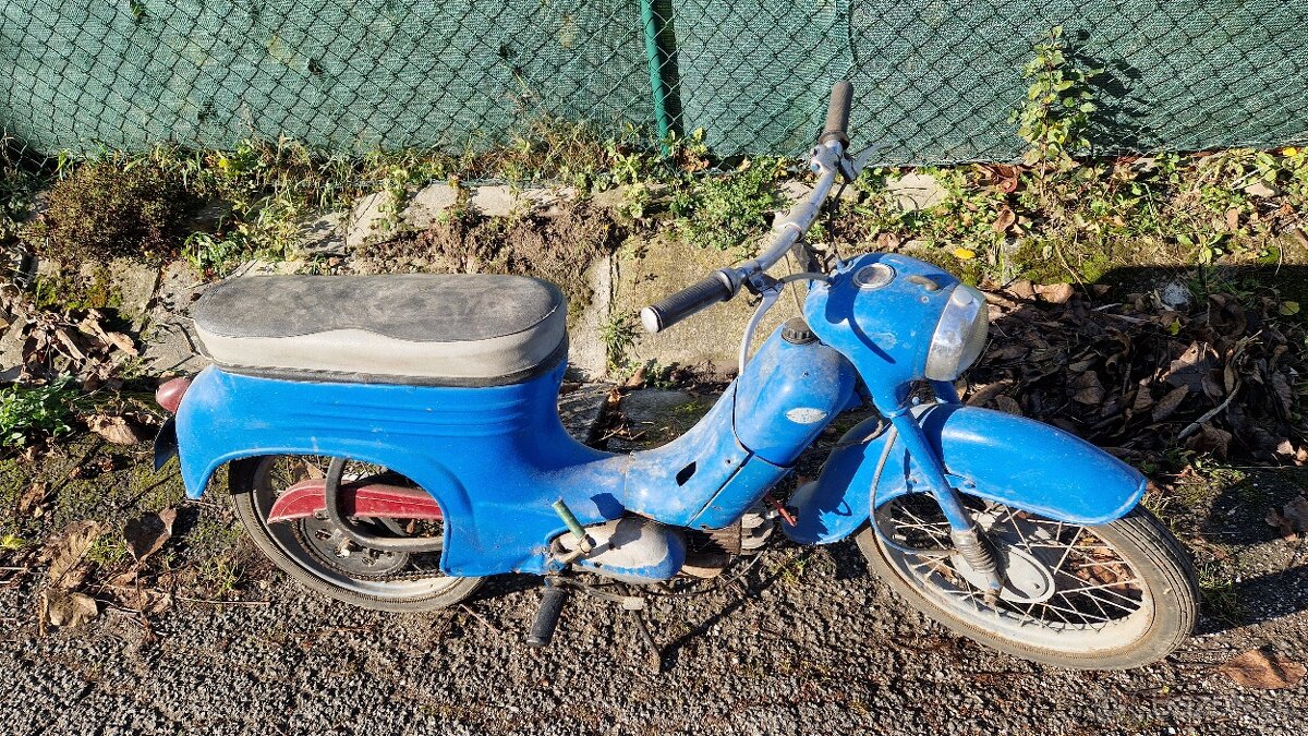 Jawa 555 r.v. 1961, stará ŠPZ - 8