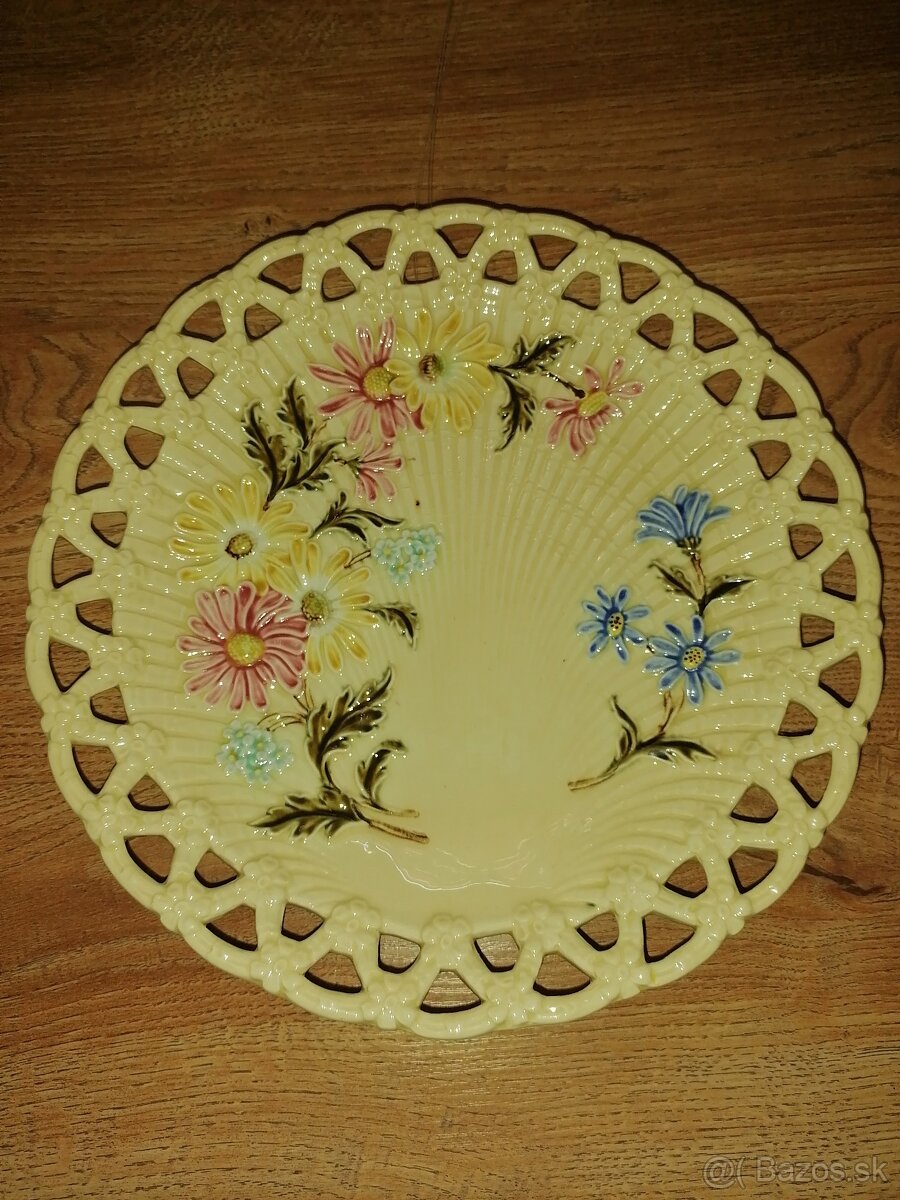 Staré majolikové taniere. - 8