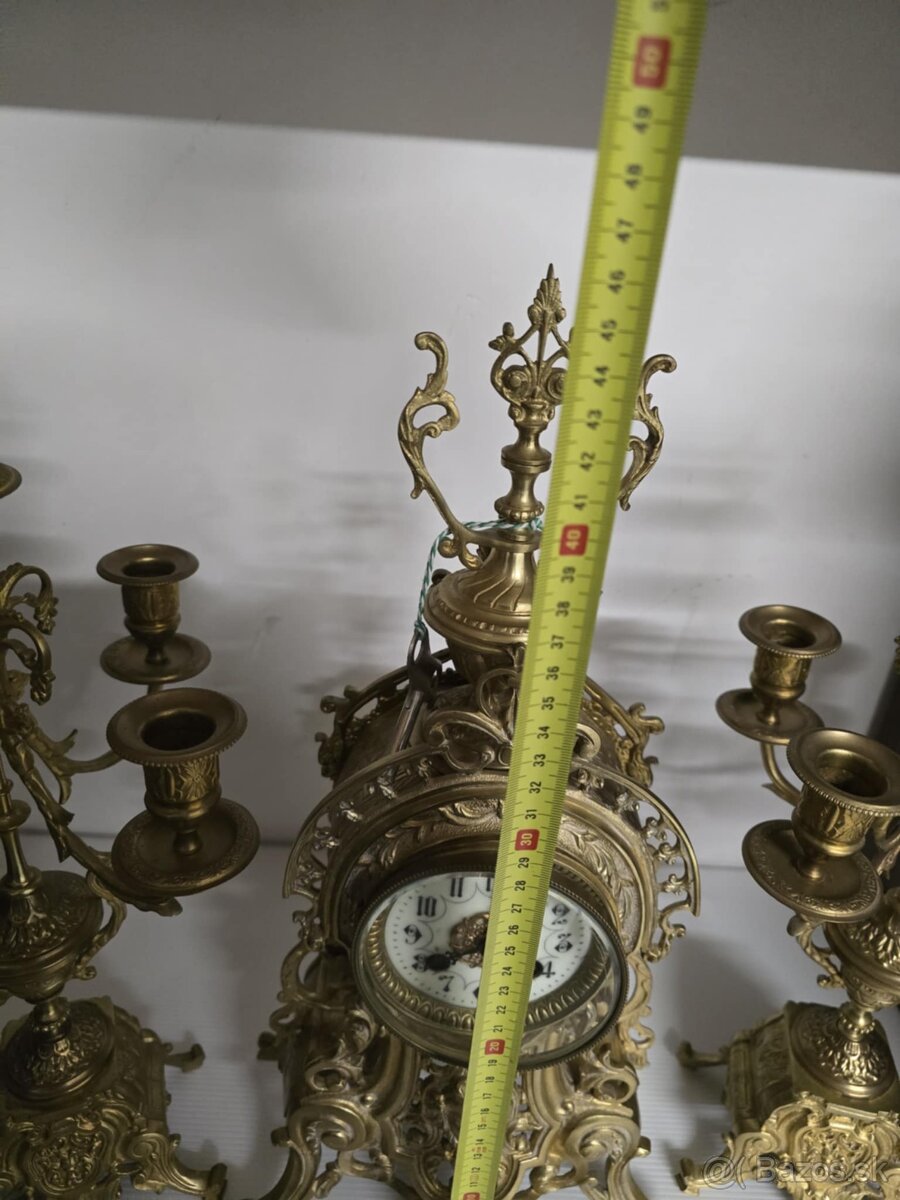 Starozitne krbove hodiny a svietniky.....cislo 13 - 8