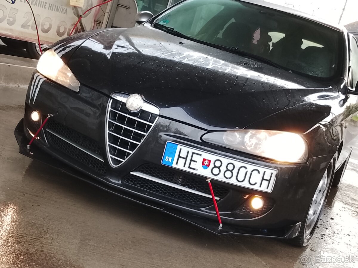 Predám alfa Romeo Q2 1.9 JTD 110 kw - 8