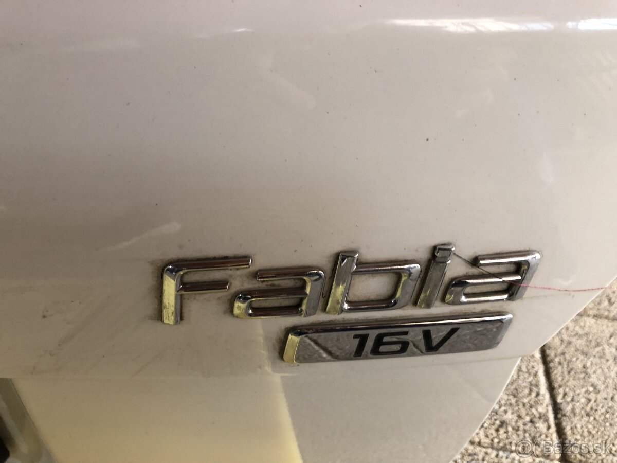 Piate - kufrove dvere Fabia 2 - 8