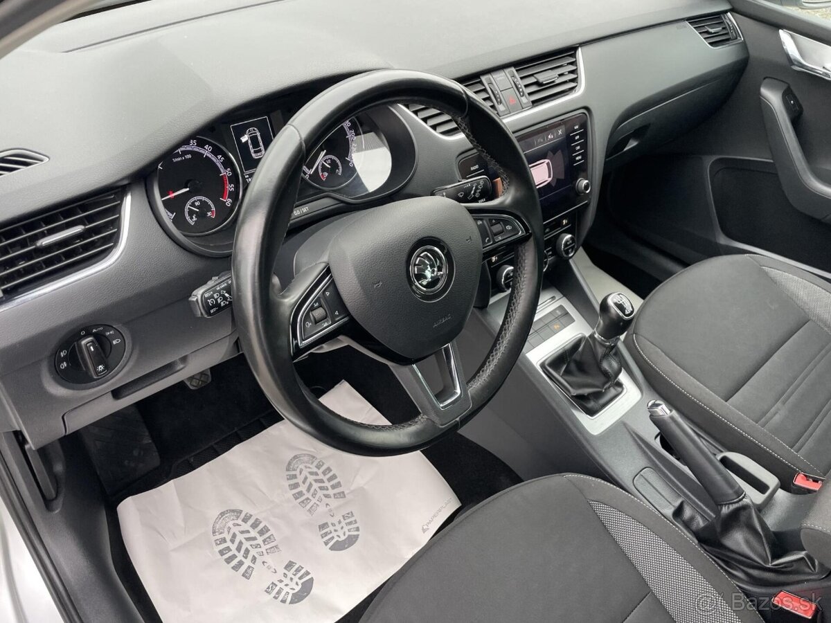 Škoda Octavia 2.0TDi 150PS 4x4 COMBI ACTIVE - 8