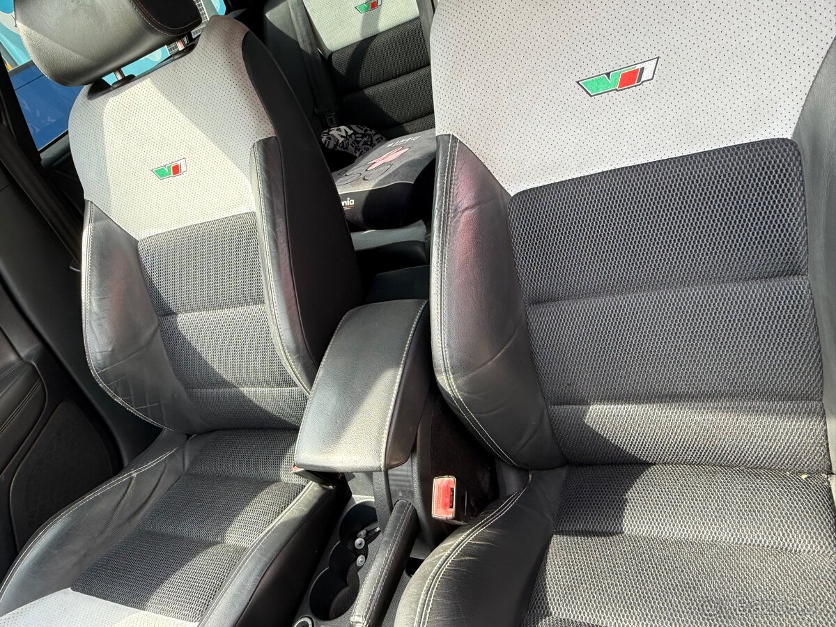 Škoda Octavia 2 RS Combi 2008 - 8