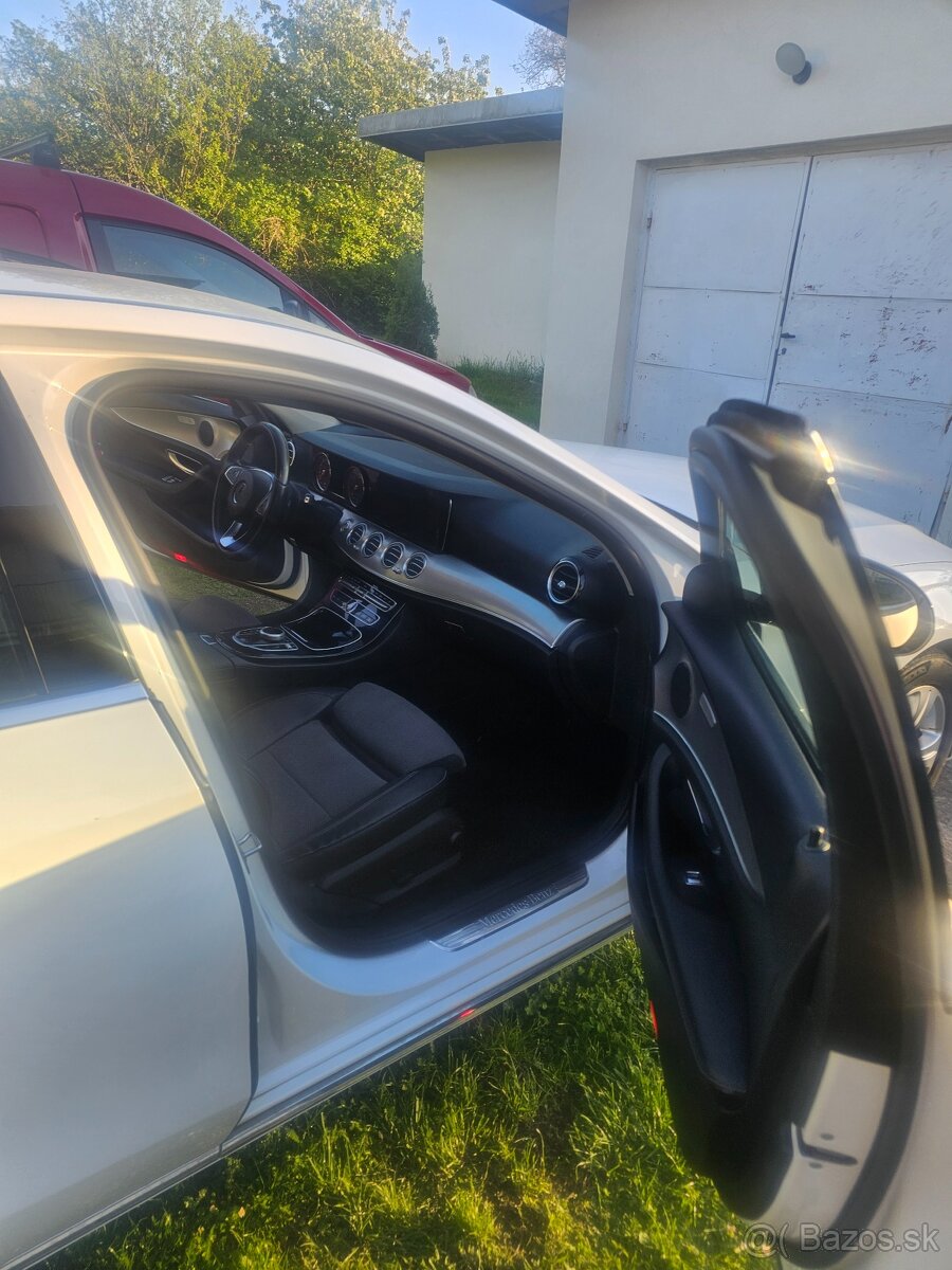 Mercedes - Benz E 220 cdi 4 matic - 8