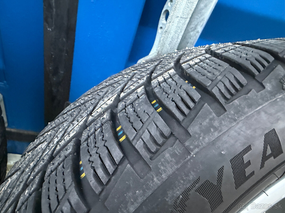 Audi A3 205/55 R16 - zimne - 8