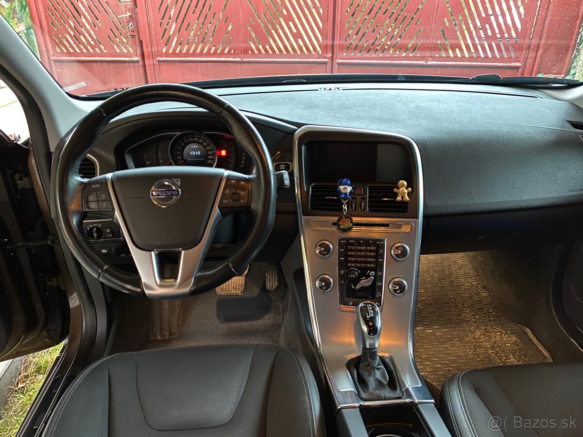 Volvo XC60, T5 Drive-E, A8, AWD-4x4 - 8