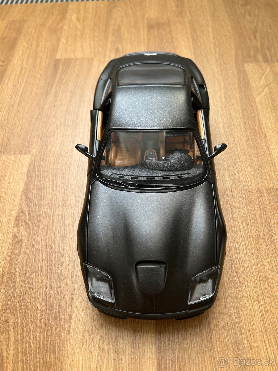 Ferrari 550 Maranello 1:18 Bburago - 8