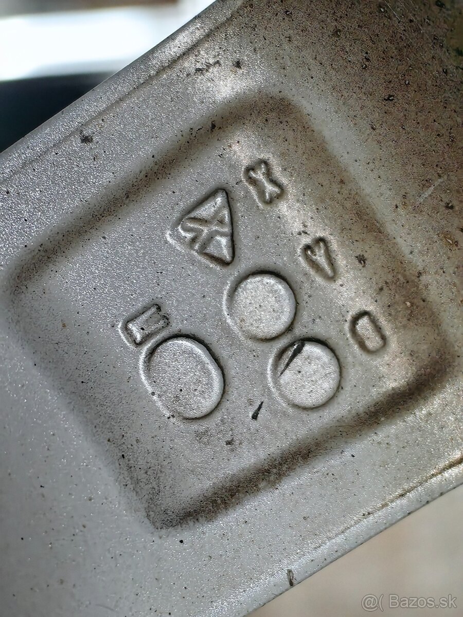 Hliníkové disky 7x16 5x114,3 ET40 - 8