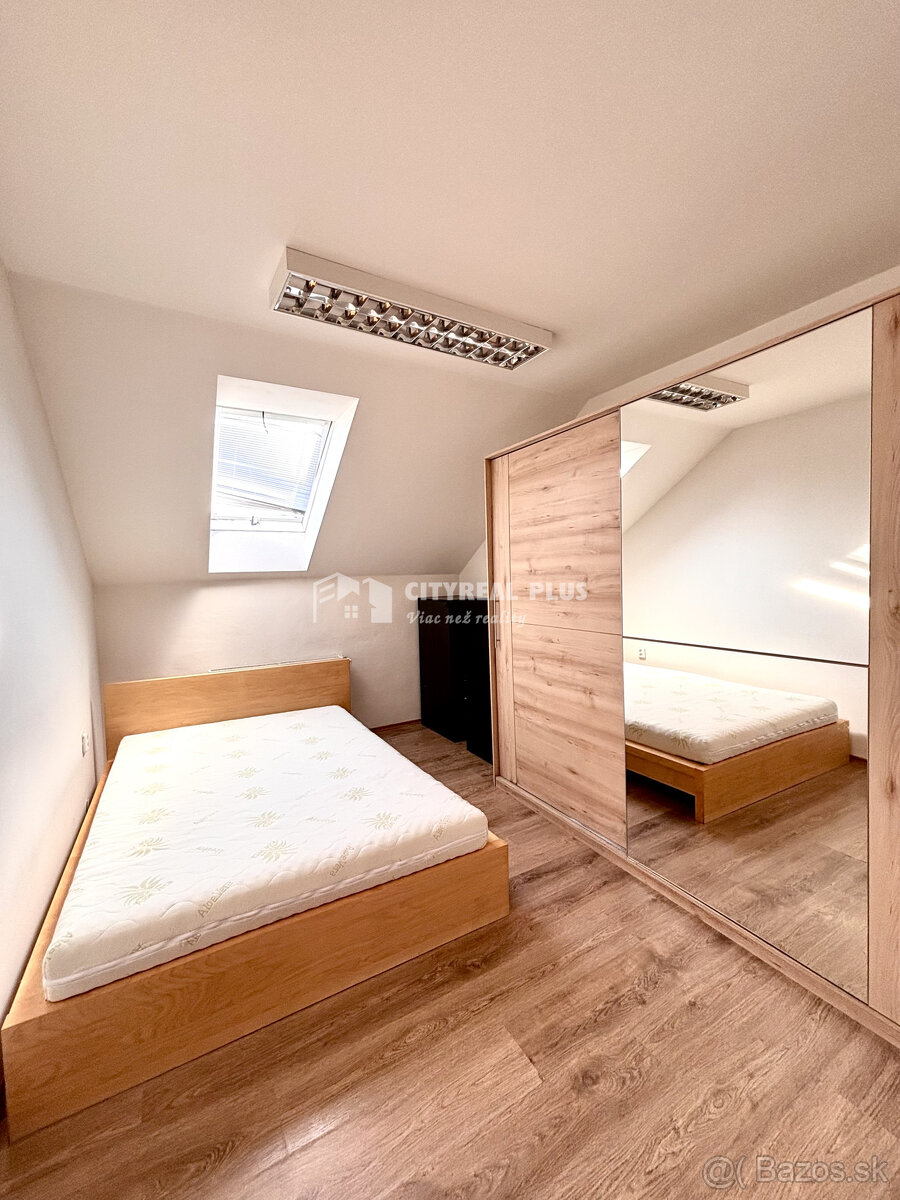 Ponúkame Vám na prenájom 2 izbový byt v meste Nové Zámky - 8