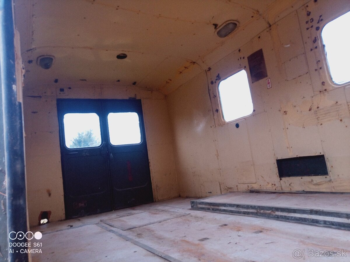 PRAGA V3S PAD búda pojazdna dielňa - 8